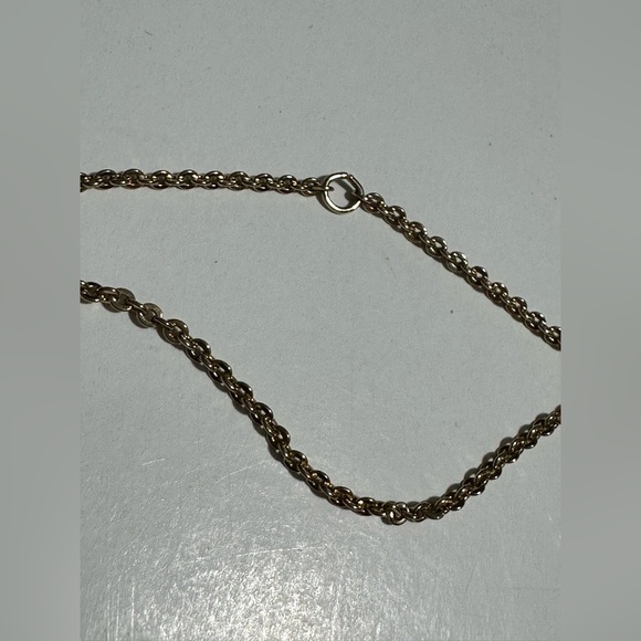 Vintage SARAH COVENTRY (Sarah Cov) costume jewelry shorter chain pendant - Picture 4 of 14